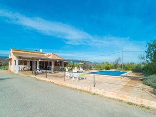 Villa Binissalem Outdoor Recording 2
