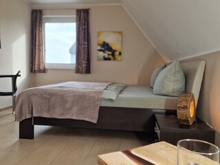 Schlafzimmer OG