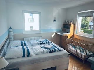 Schlafzimmer 1.OG