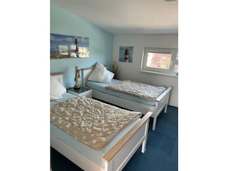 Schlafzimmer 2.OG