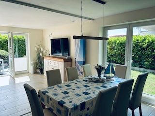 Blick ins Wohnzimmer