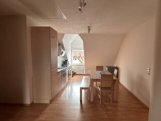 GIU_FW6_Kueche_Esszimmer_01
