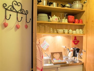 Küchenzeile voll ausgestattet