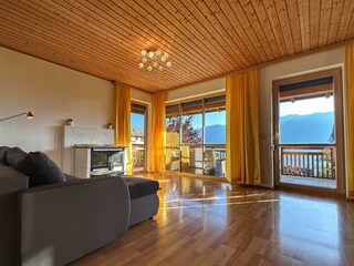 Wohnzimmer mit Panoramablick