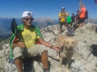 Much und Lenny auf der Reitherspitze