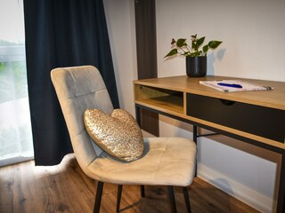 Schlafzimmer 2 Arbeitsplatz