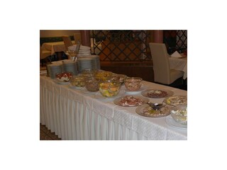 Vorspeisen vom Buffet im Hotel Habhof