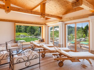 Ruheraum mit Badeteichsicht