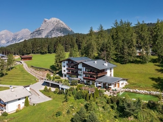 Haus Sommer mit Hohe Munde