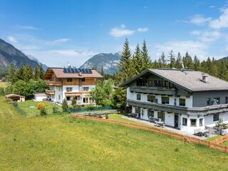 Karwendel_Berglodge_Hotel_Karwendel_Leutasch_Haus_