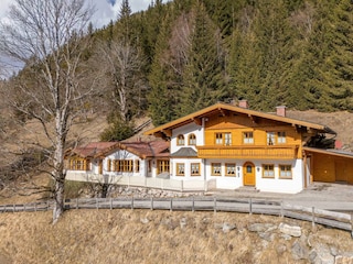 Alpenvilla-Janerweg-by-myNests-Rohrmoos-Schladming