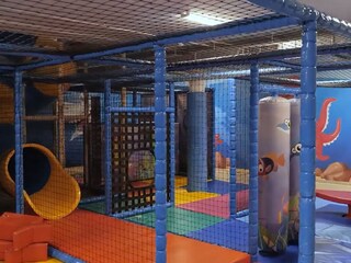 Indoorspielpark im nahagelegegen Freizeitpark