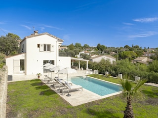Villa Valbonne Outdoor Recording 1