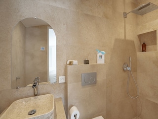 Villa Valbonne Features 16