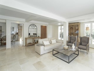 Villa Valbonne Features 15