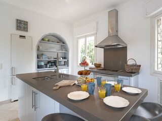 Villa Antibes Features 6