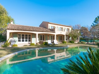 Villa Valbonne Outdoor Recording 1