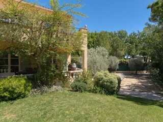 Villa Valbonne Environment 18