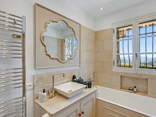 Villa Vallauris Features 7