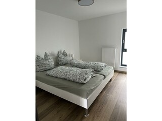 Schlafzimmer1