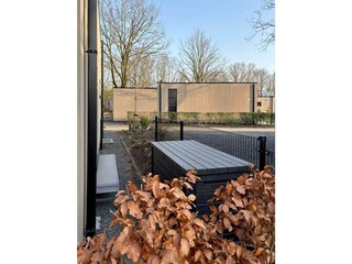 Box für Sitzkissen unten