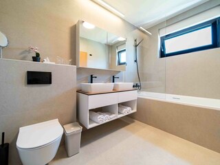 Villa Lopar Ausstattung 26