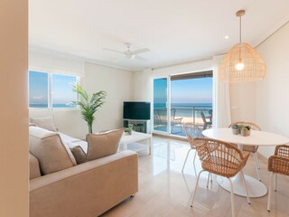 Apartment Xeraco Features 15