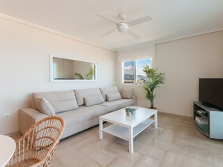 Apartment Xeraco Features 17