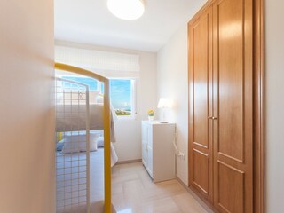 Apartment Xeraco Features 28