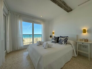 Apartment Xeraco Features 13