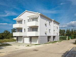 One bedroom apartment with balcony - Valbandon - image1