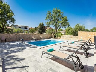 Appartement Ližnjan Buitenaudio-opname 6