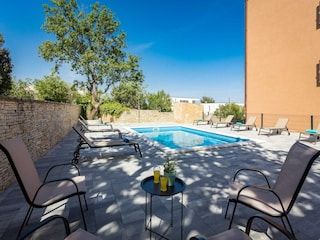 Apartment Ližnjan Außenaufnahme 9