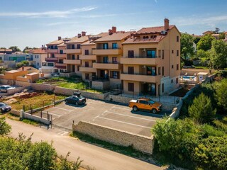 Appartement Ližnjan Buitenaudio-opname 5