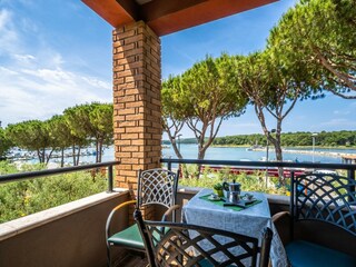 Appartement Ližnjan Buitenaudio-opname 8