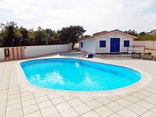 Appartement Ližnjan Buitenaudio-opname 7