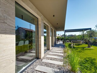 Villa Pinezići Outdoor Recording 11