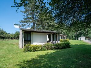 Maison de vacances Gîte à Champs-sur-Tarentaine Artense - Beaulieu (Cantal) - image1
