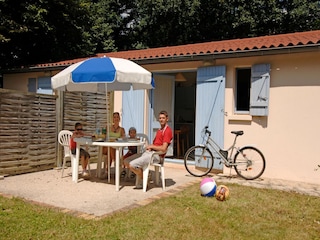 Maison de vacances Semur-en-Auxois Enregistrement extérieur 2
