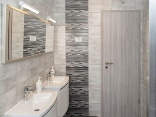 Apartamento Valbandon Características 9