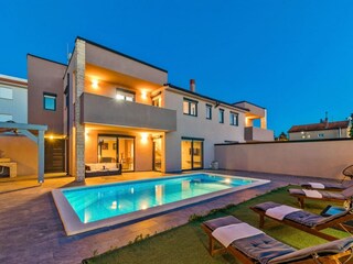 Villa Valbandon Außenaufnahme 7