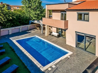 Villa Valbandon Außenaufnahme 3