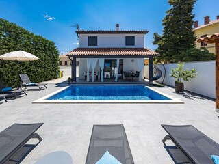 Villa Galižana Buitenaudio-opname 6