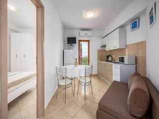 Apartment Drenje Ausstattung 13