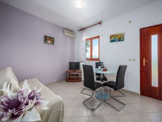 Appartamento Drenje Caratteristiche 12