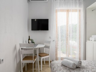 Apartment Drenje Features 10