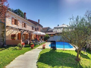 Villa Batlug Buitenaudio-opname 8