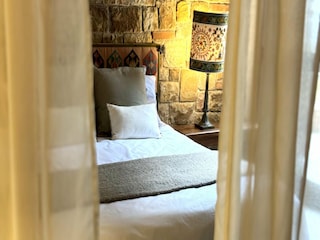 Villa Pollina Features 33