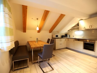 Ferienwohnung Nr. 3 Esstisch
