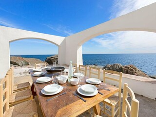 Villa Llafranc Outdoor Recording 3